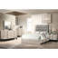 Grand lit contemporain, décor crème et gris, tête de lit, cadre de lit moderne en bois d'hévéa, mobilier de chambre à coucher-1133642429