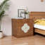 Petite armoire de rangement Mid-Century moderne avec porte et tablette décorative quadrilobe-286652745