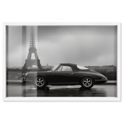 «Classic Car and Eiffel Noir Shadowbox», photographie élégante par Art Remedy