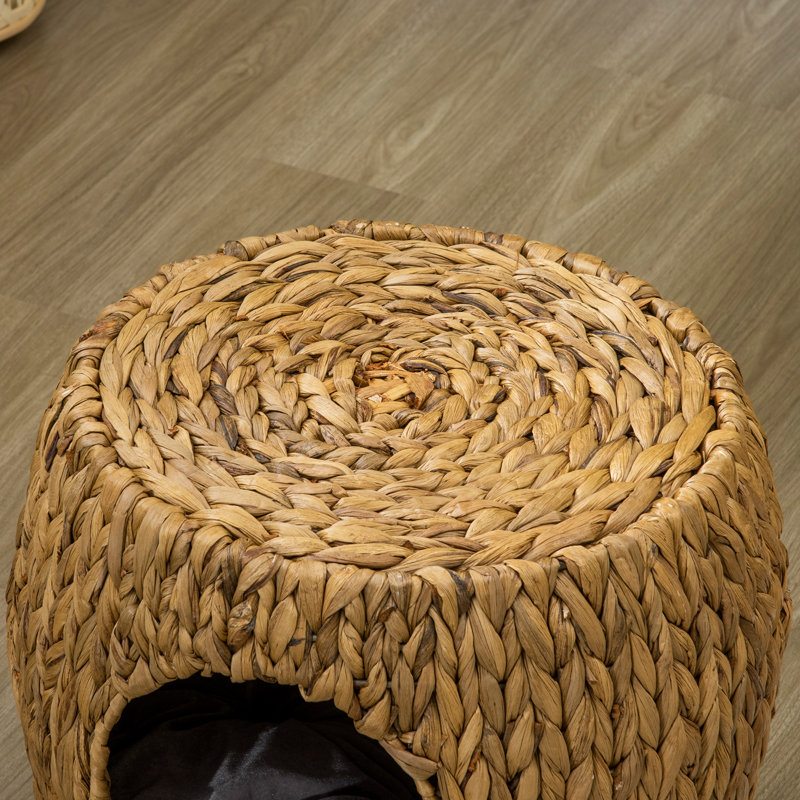 Tina Elevated Pet Bed