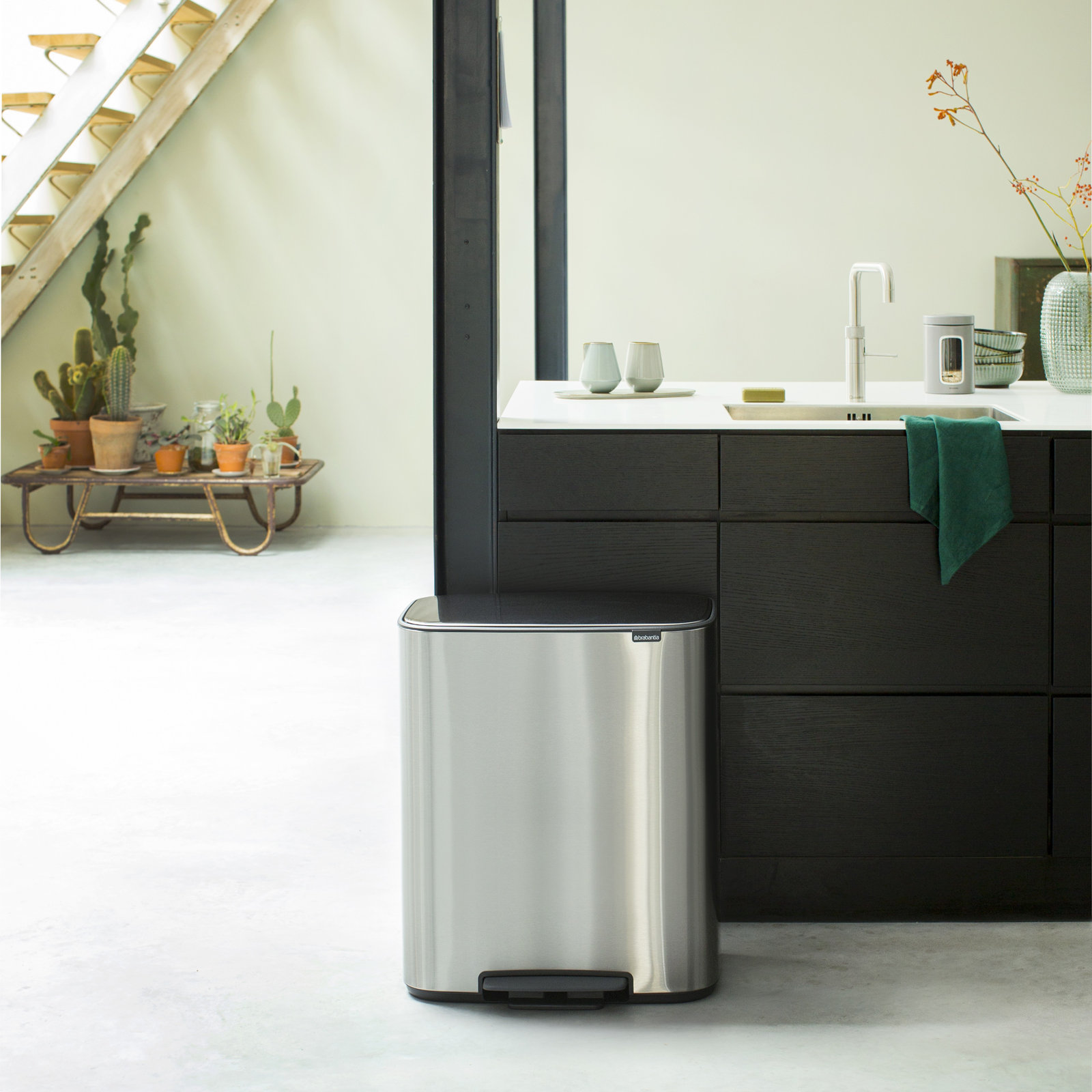 Brabantia Bo 16gal Step-On Trash Can, Matte Steel Fingerprint Proof
