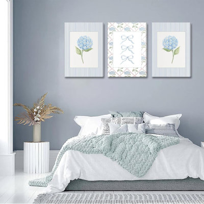 Blue Hydrangea Canvas Wall Art Trendy Watercolor Bow Coquette Paintings Pictures Wall Decor Coastal Preppy Aesthetic Posters Prints For Girly Room Bedroom College Apartment Home Decoration 16X24in