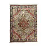 Kashmir Silk Oriental Area Rug in Red/Green