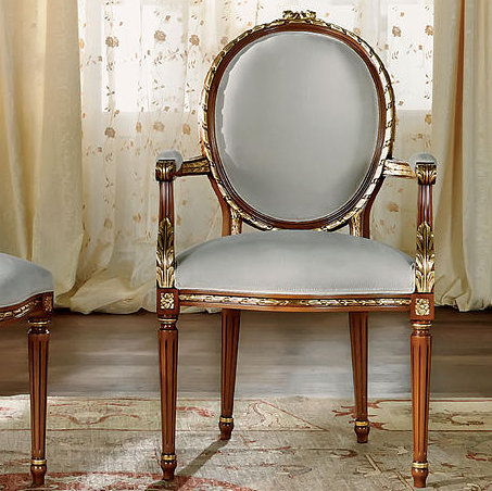 Chaise avec accoudoirs grise