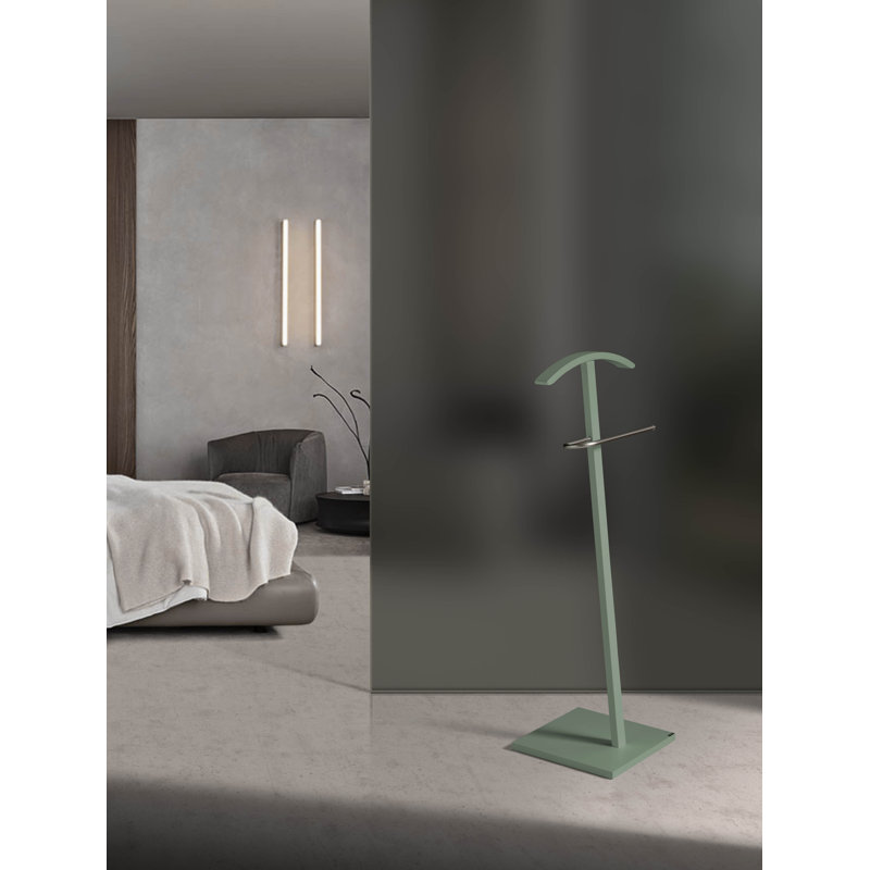 Pinehurst Freestanding Valet Stand, Green