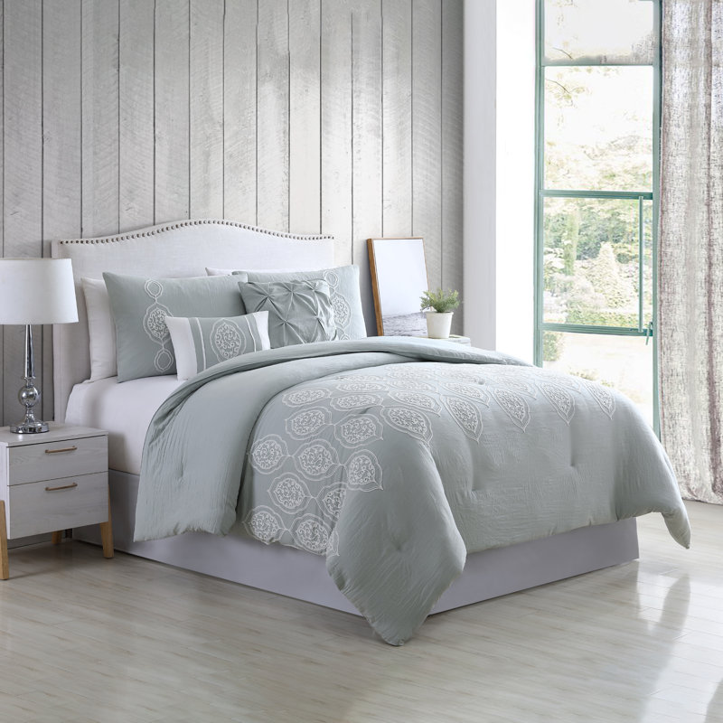 Ensemble d'édredon en microfibre 5 pièces Tiffany, Grand édredon, 2 taies décoratives et 2 coussins