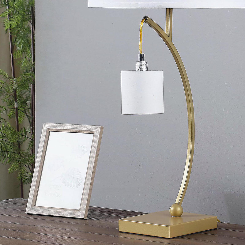 Lampe de table 28 po, Doré