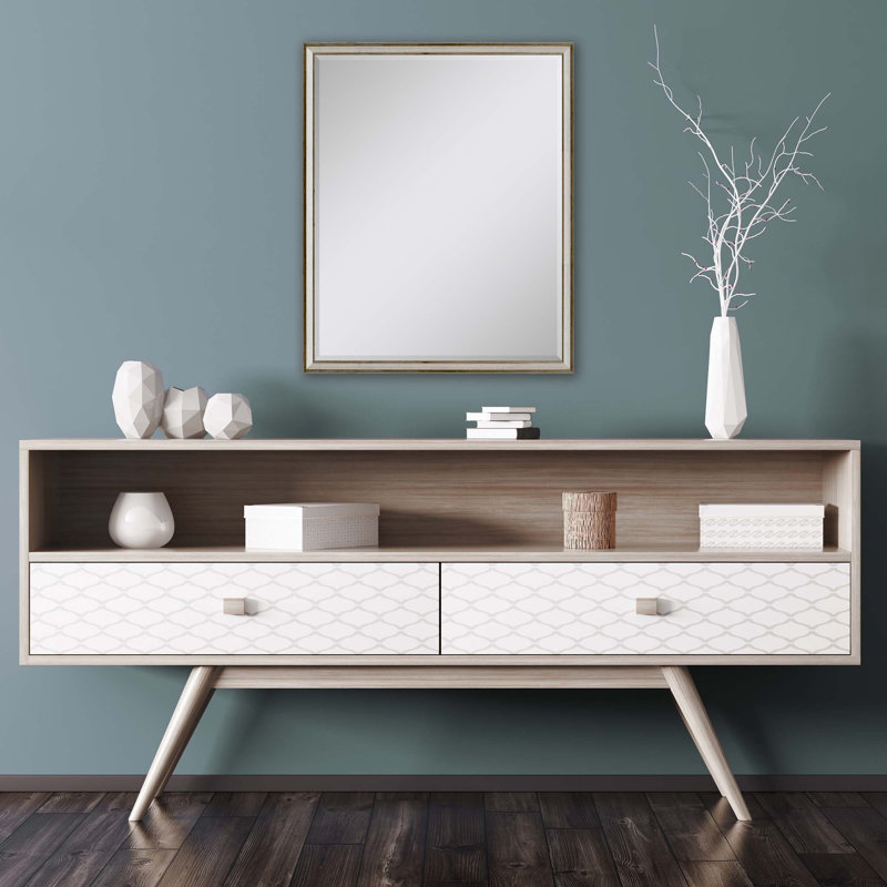 Miroir décoratif biseauté traditionnel Underhill, 30 po x 24 po