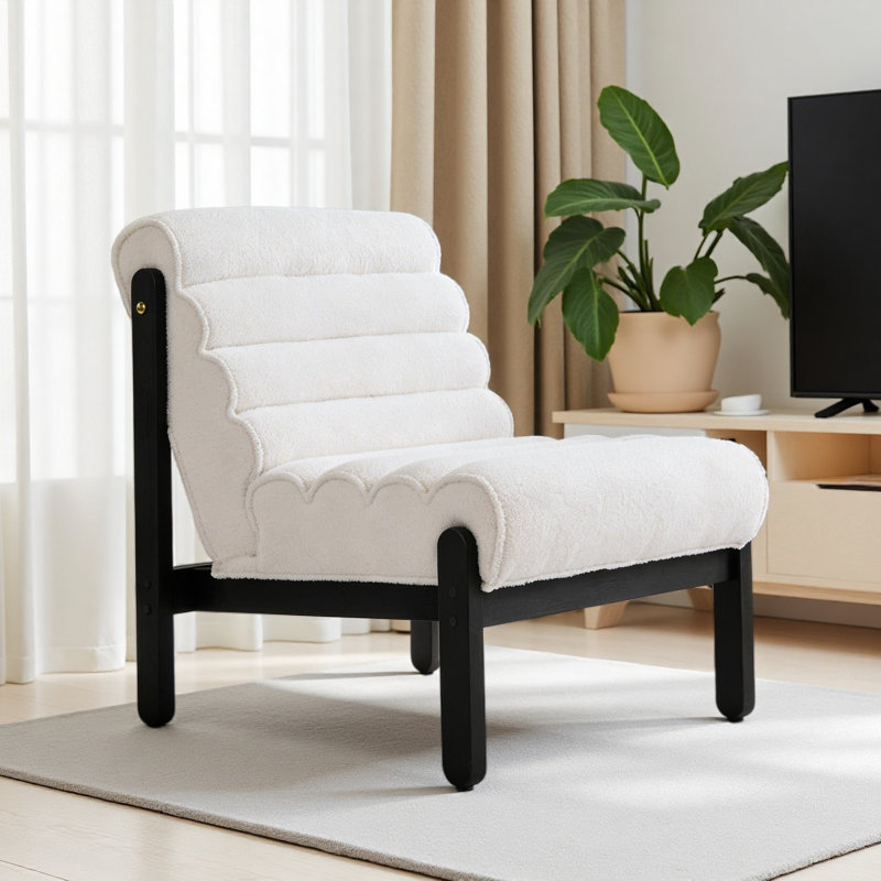 Fauteuil d'appoint Fluffy avec structure en bois massif, Blanc, Noir