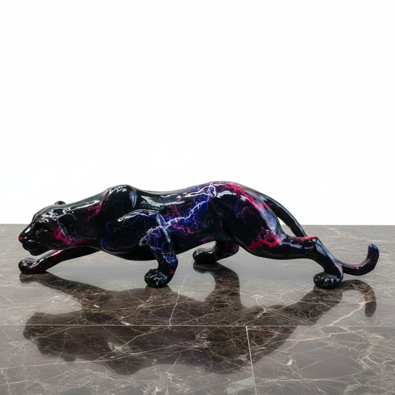 Cheetah Figurine With Lightning Pattern
