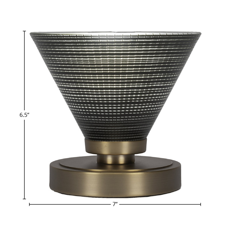 Lampe d'appoint Aneka montrée avec verre matriciel de 7 po, Noir, Laiton New Age