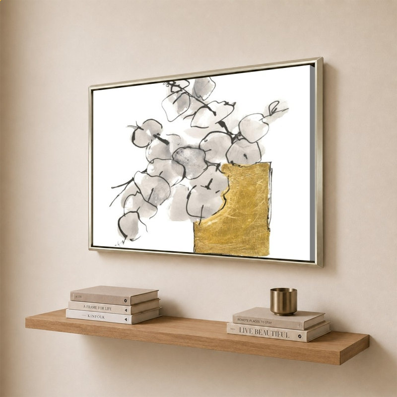 «Delicate Gilded Vase IV» par Chris Paschke - impression sur toile, H 28 po x l 40 po, Champagne