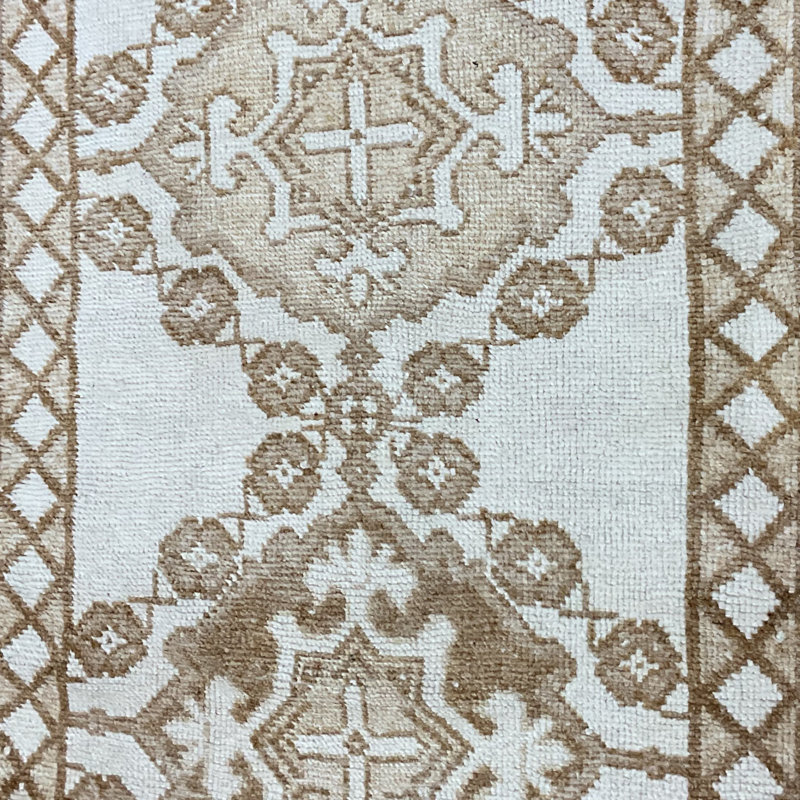  Handmade Turkish Oushak Wool Runner