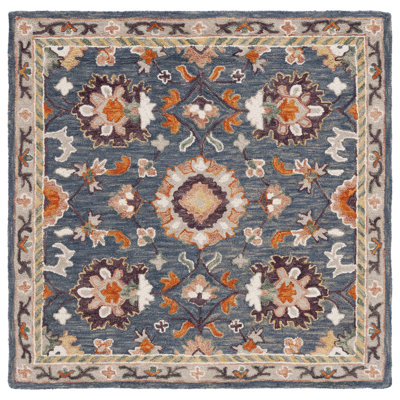 Hand Tufted Wool/Cotton Oriental Rug in White/Brown/Blue