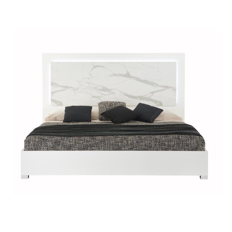 Bed, Queen