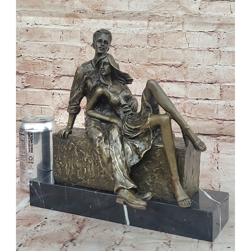 Sculpture en bronze Relaxed Couple