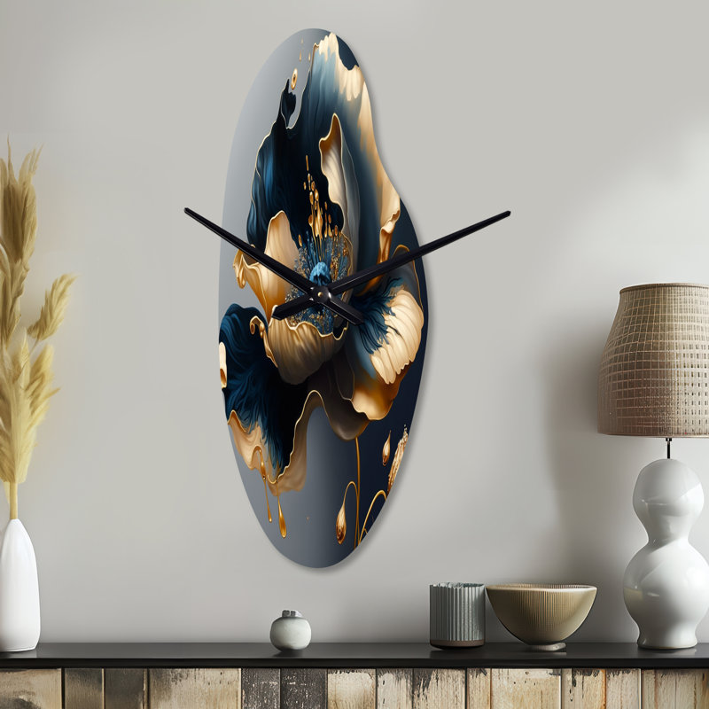 Horloge murale incurvée asymétrique traditionnelle - Fleur bleue profonde et or simple II, Grand
