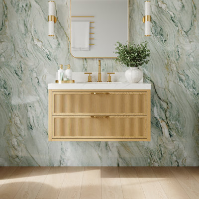 Meuble-lavabo mural en bois de chêne clair de 36 po x H 18,9 po avec comptoir en quartz Calacatta, conception cannelée et lavabo simple encastré en céramique