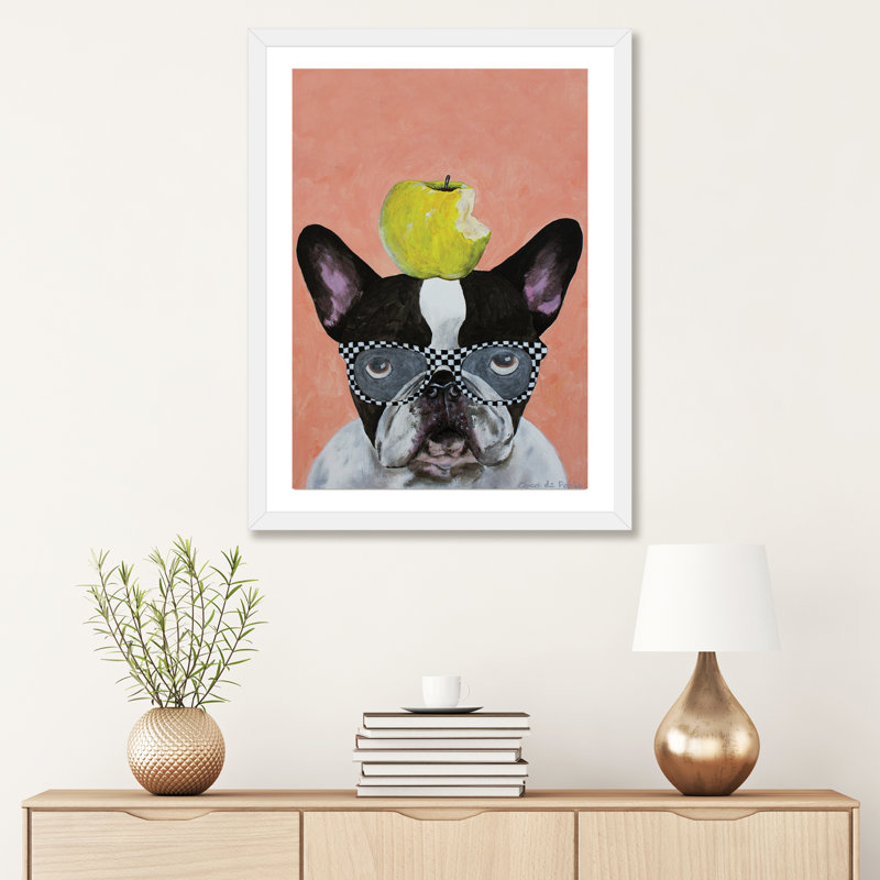 Bouledogue français avec pomme par Coco De Paris - impression d'art graphique, H 32 po x l 24 po x P 1 po, Blanc