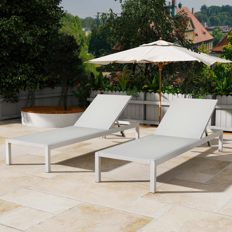 Outdoor Chaise Lounge Chair Set Of 2, Aluminum Adjustable Outside Chair For Pool Patio Beach Yard, White