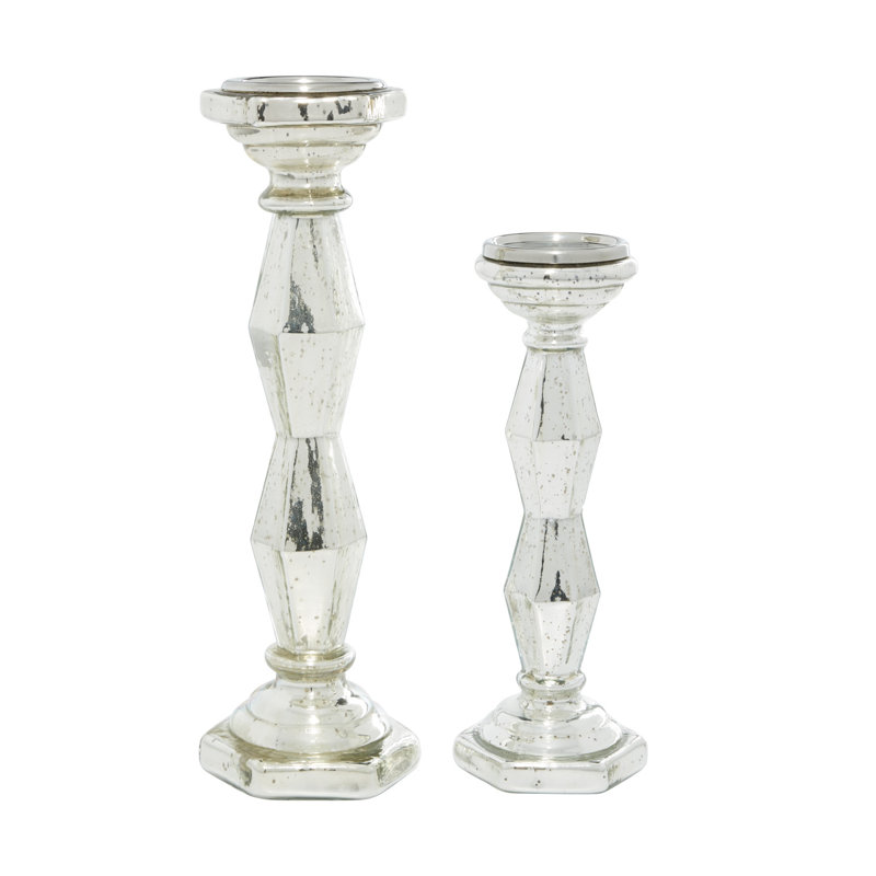 Ensemble de porte-bougie en verre