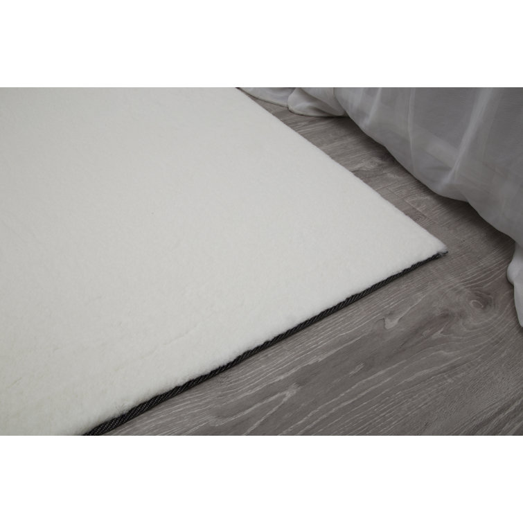 Baptiste Faux Fur Indoor Rug