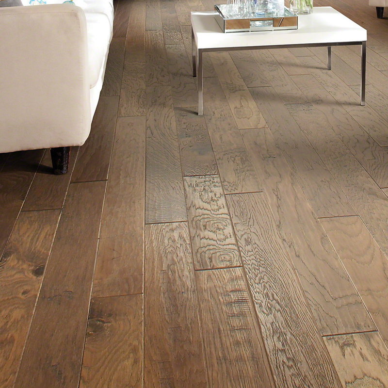 Plancher de bois franc d'ingénierie hydrofuge Evergreen Hickory l 5 po x T 8,2 mm x longueurs variables, Sierra