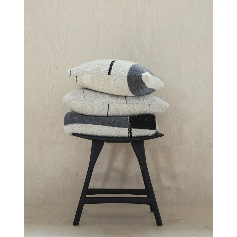 Refined Layers Throw Blanket