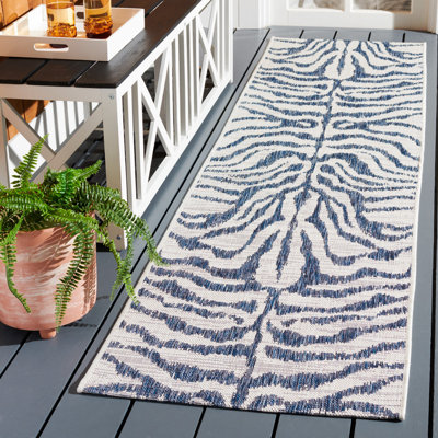 Aviyonna Performance Animal Print Indoor/Outdoor Area Rug