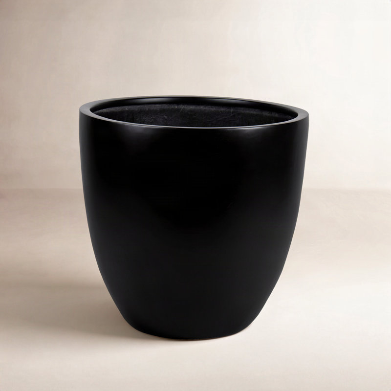 Pot à fleurs en fibre de verre Aygul, Noir, H 19 po x l 19 po x P 19 po