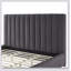 Grand lit gris foncé