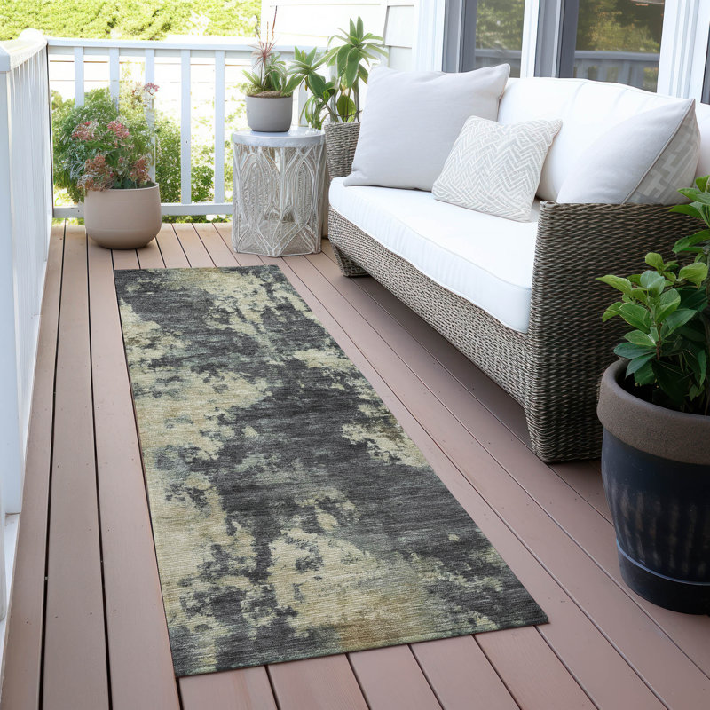 Machine Washable Indoor/Outdoor Xhevrie Gray Rug, Runner 2'3" x 7'6"