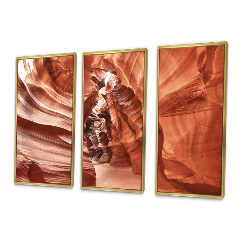 Antelope Canyon High Structures - Ensemble de 3 toiles encadrées, H 32 po x l 48 po x P 1 po, Or