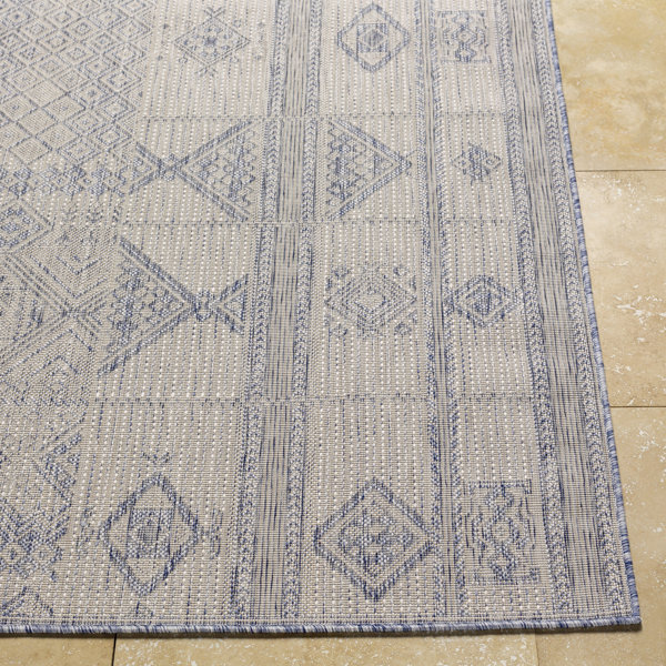 Loon Peak® Ingleton Machine Woven Indoor/Outdoor Rug & Reviews | Wayfair