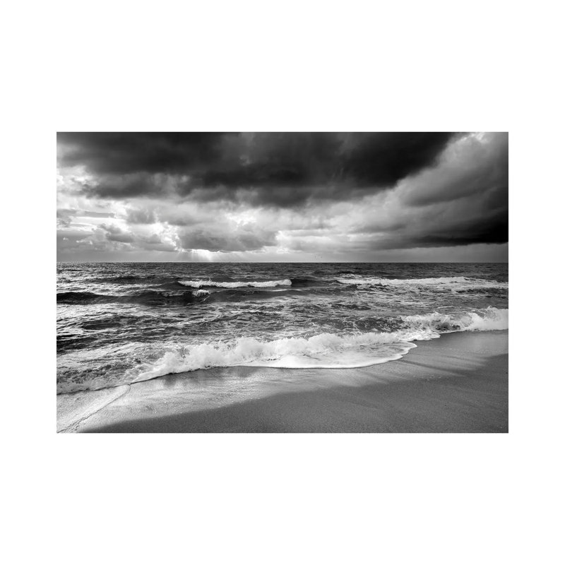 Stormy Waves Noir - reproduction d'art murale encadrée, H 12 po x l 18 po, Toile tendue, Ne s’applique pas