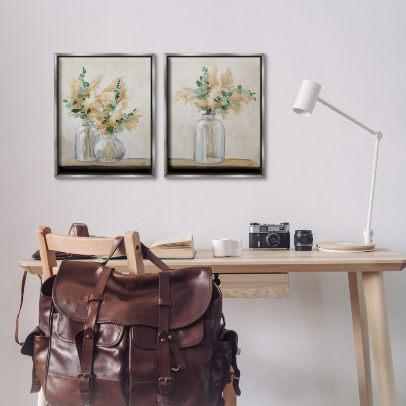 «Pampas Eucalyptus Bouquet», ensemble de 2 toiles flottantes encadrées par Julia Purinton, Cadre flottant noir de jais
