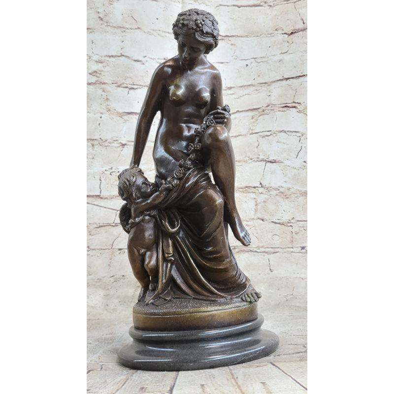 Figurines et sculptures