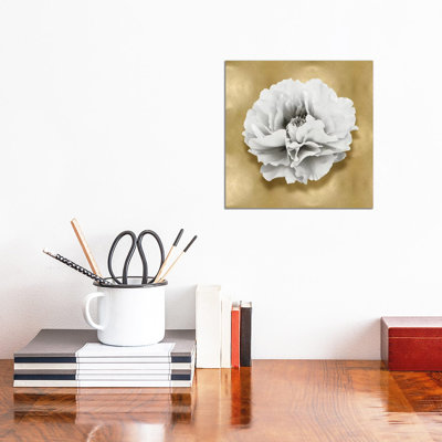Flower On Gold III by Caroline Kelly - Wrapped Canvas Gallery-Wrapped Canvas Giclée