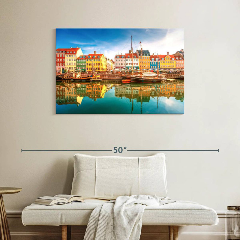 Nicci Nyhavn Copenhagen, H 26 po x l 39 po