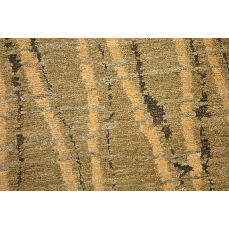 Dragnet Wool Striped Area Rug in Beige/Green, Rectangle 8' x 10'