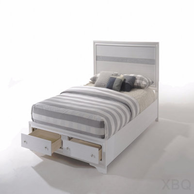 Naima White Finish Queen Bed W/Storage