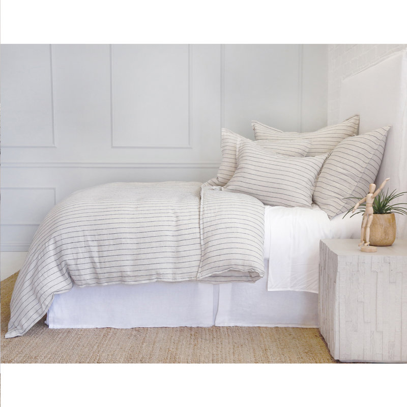 Blake Duvet Cover, Queen, Flax/Midnight