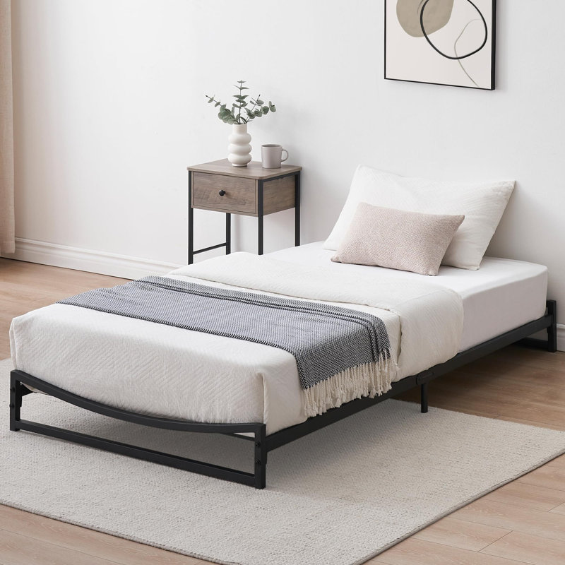 Grand lit plateforme 15 po Disbrow, Lit simple
