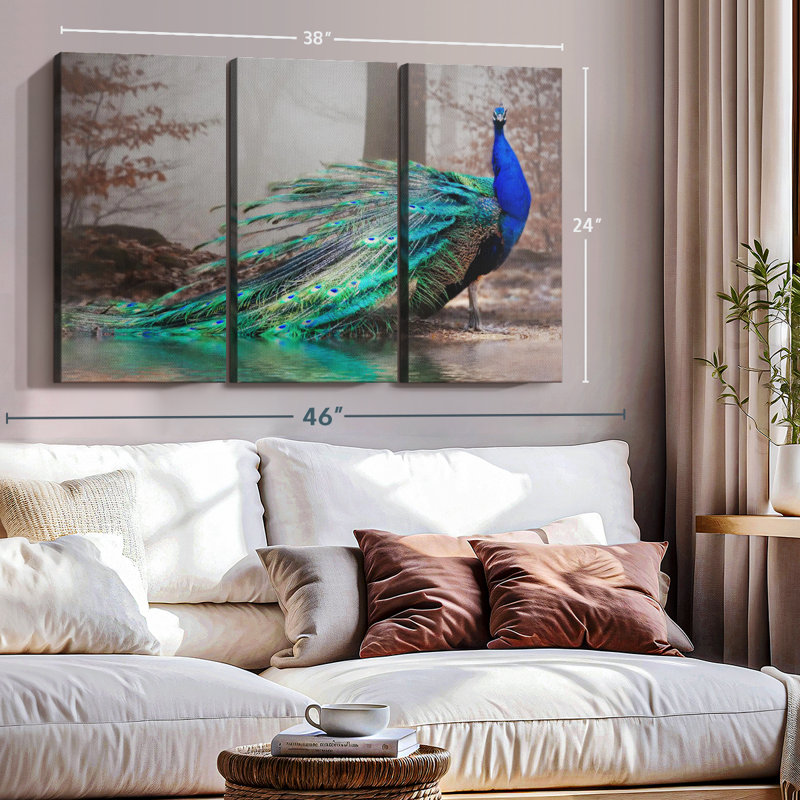 «Elegant Blue Peacock» sur toile, H 24 po x l 38 po x P 1,25 po