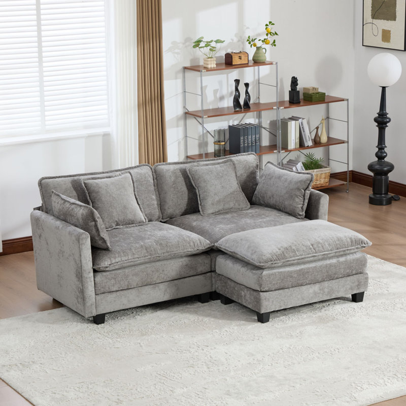 Canapé modulaire en L surdimensionné avec repose-pieds Schmucker, Gris chenille, H 33 po x l 78 po x P 35 po