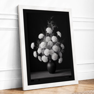 Chrysanthemum Study Minimalist 1 Piece Single Picture Frame Wall Art