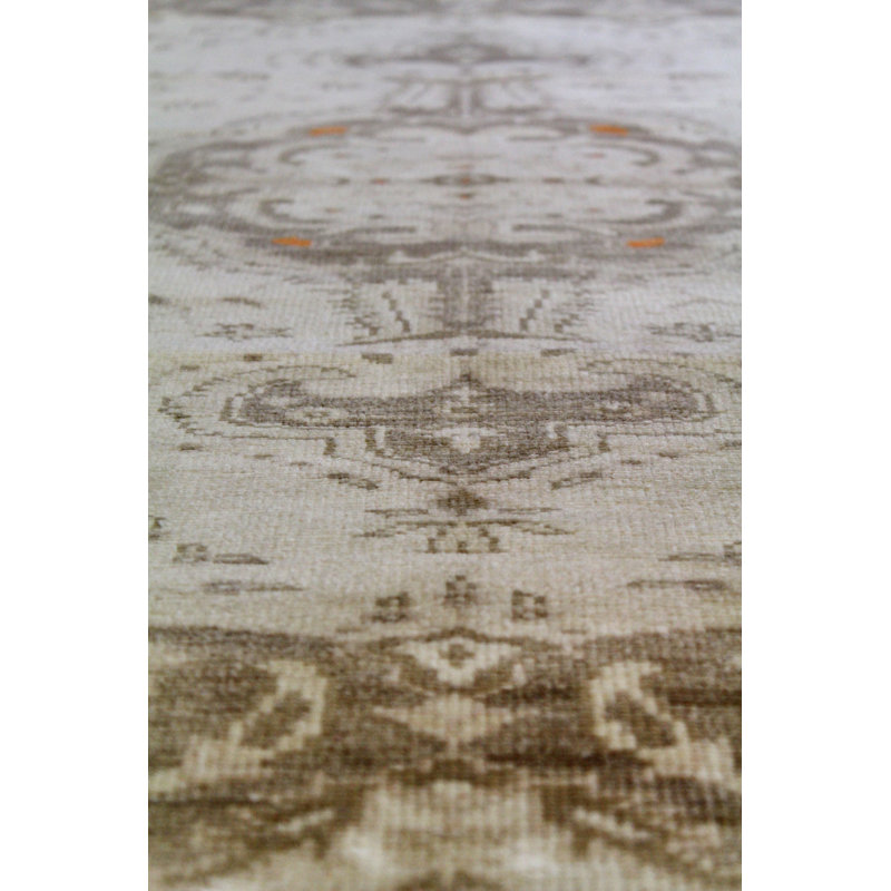 Konya One-of-a-Kind 3'6" X 4'8" Area Rug