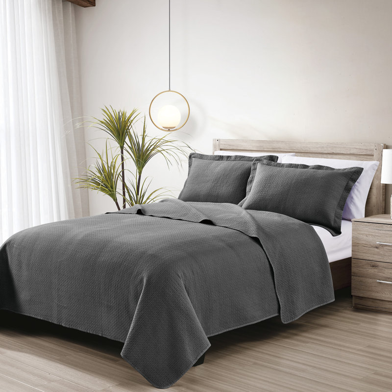 Polyester Quilt, Full Quilt + 2 Standard Shams, Dark Gray