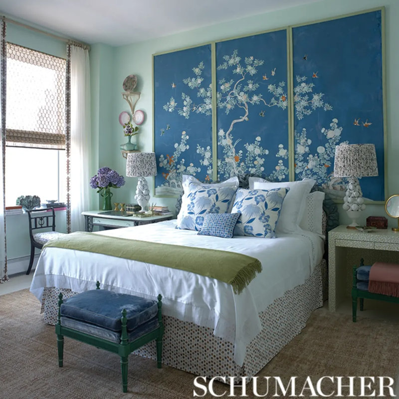 Schumacher x Celerie Kemble Bouquet Toss Fabric, Afternoon Blue