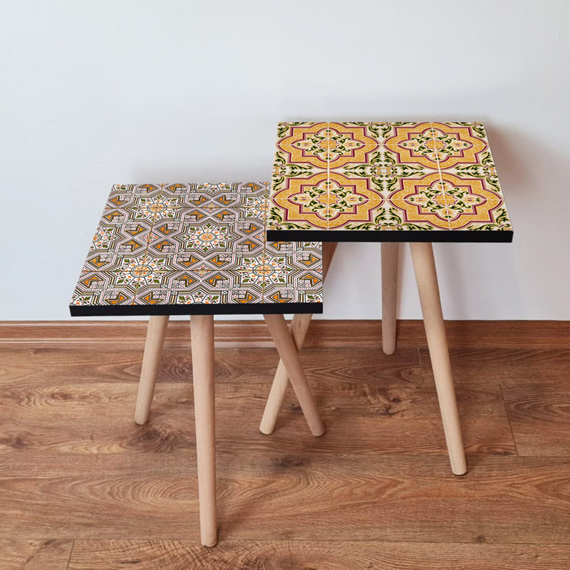 Élégantes tables gigognes (2 pièces) à motif géométrique de 13,8 po x 18,5 po x 13,8 po et de 13,8 po x 16,5 po x 13,8 po | 100% panneau de fibres à densité moyenne avec pieds en bois de hêtre | Parfait pour le salon et la décoration moderne, solution peu encombrante